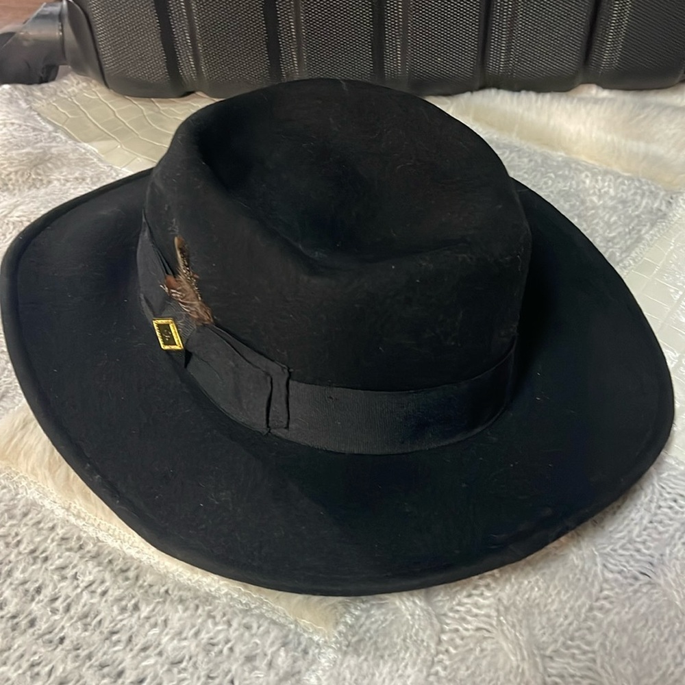 Authentic Stacy Adam’s hat